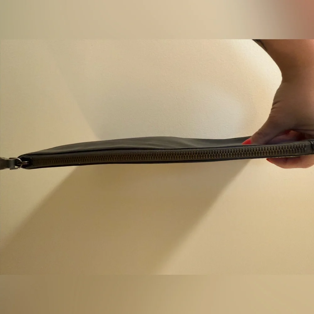 *Rare* Fendi Monster Leather Black Clutch - Picture 3 of 4